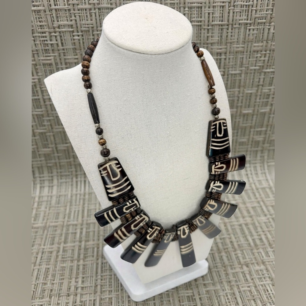 Vintage Carved Bone Statement Bib Collar Necklace Tribal 118g - Picture 7 of 17